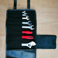 Trousse-outils-cuir